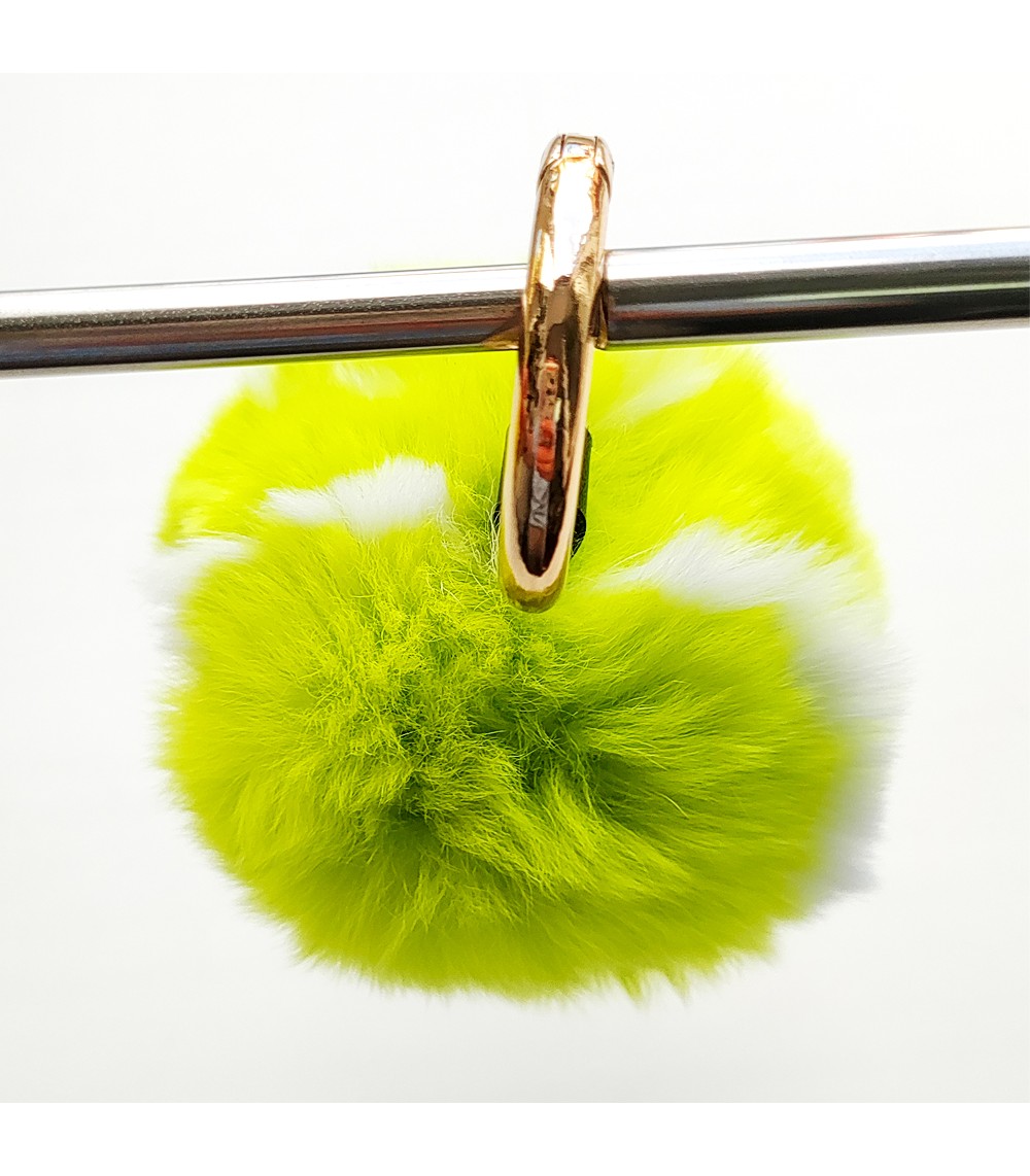 Брелок "Пушистый теннисный мяч" Брелок "Пушистый теннисный мяч"